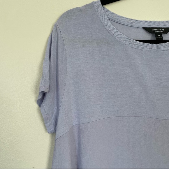 Simply Vera | Lavender Asymmetrical Short Sleeve Top | Size Medium - Picture 4 of 10